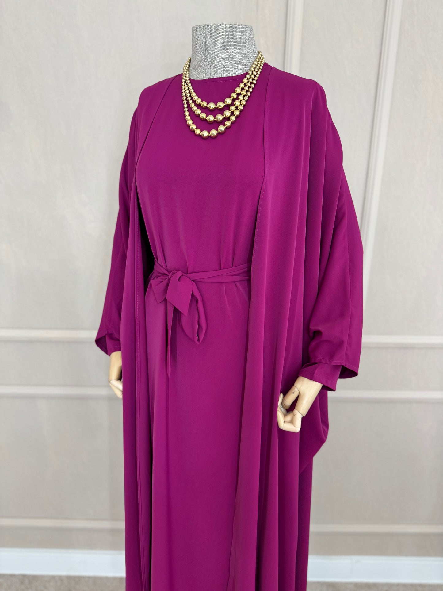 Abaya boja ciklame