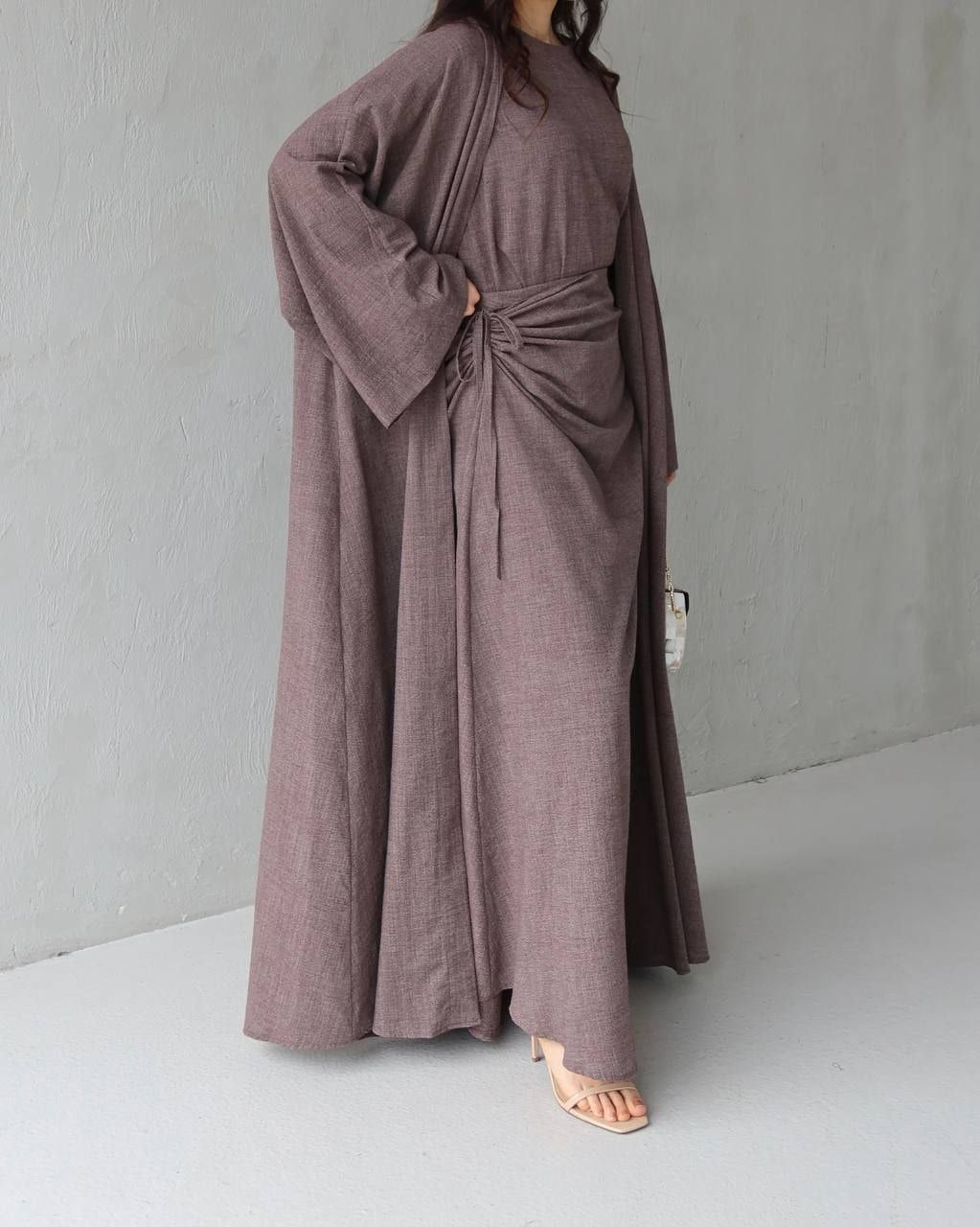 Set ( abaya, suknja i bluza) smedji